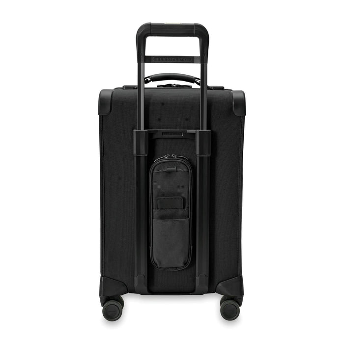 Briggs & Riley Baseline Essential 22" Carry-On Expandable Spinner