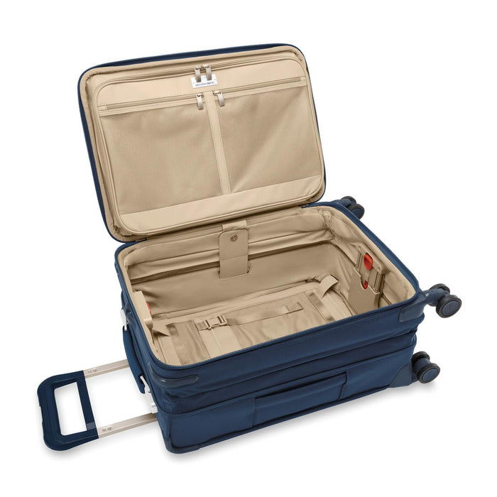 Briggs & Riley Baseline Essential 22" Carry-On Expandable Spinner